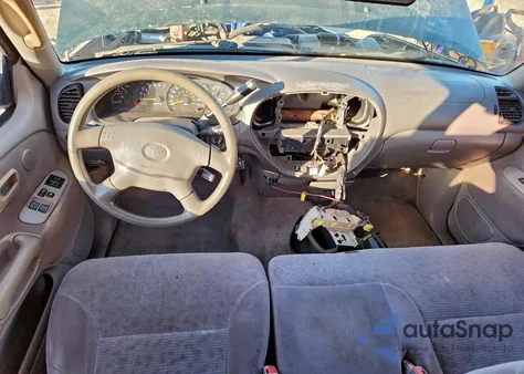 2001 Toyota Tundra Access Cab Limited z USA, uszkodzony, nr VIN 5TBRT38131S193572